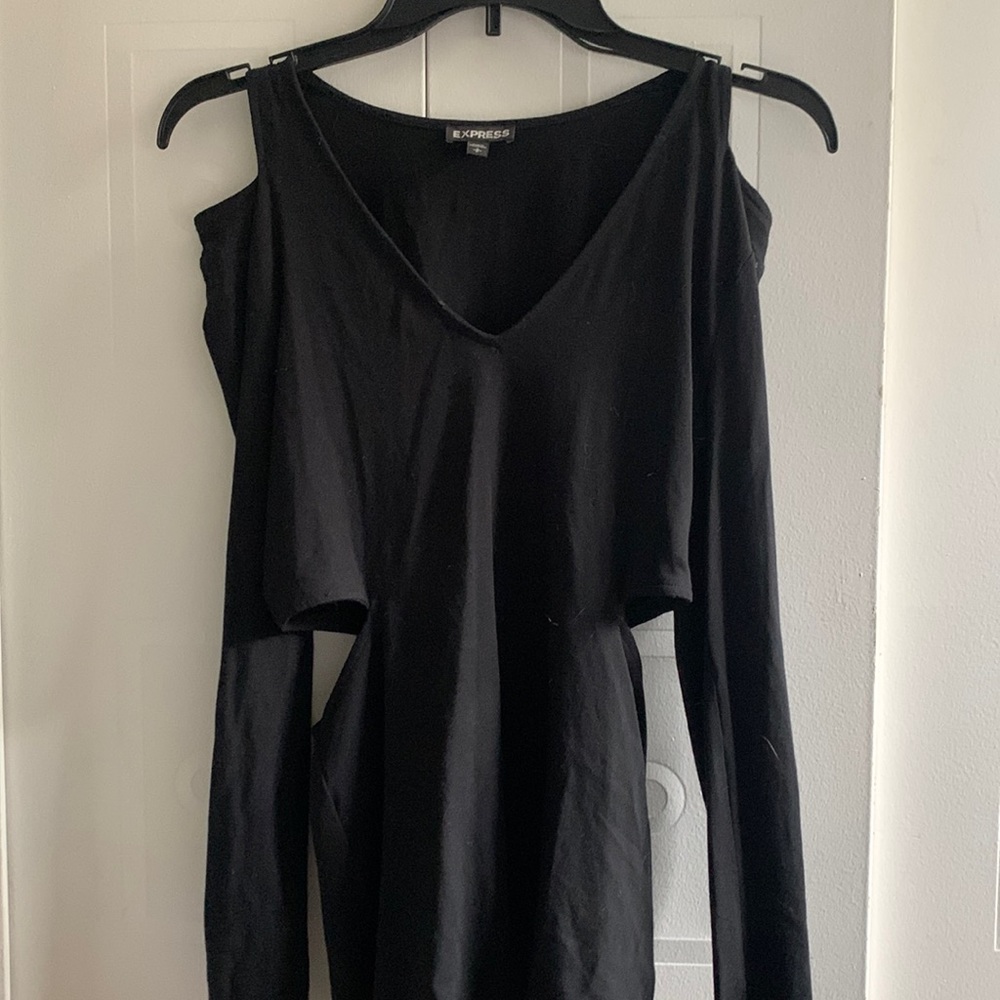 Express cut out long sleeve top